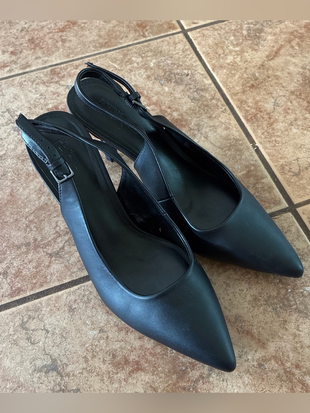Women's Black Pointed Slingback Heels - Sleek Dress Pumps